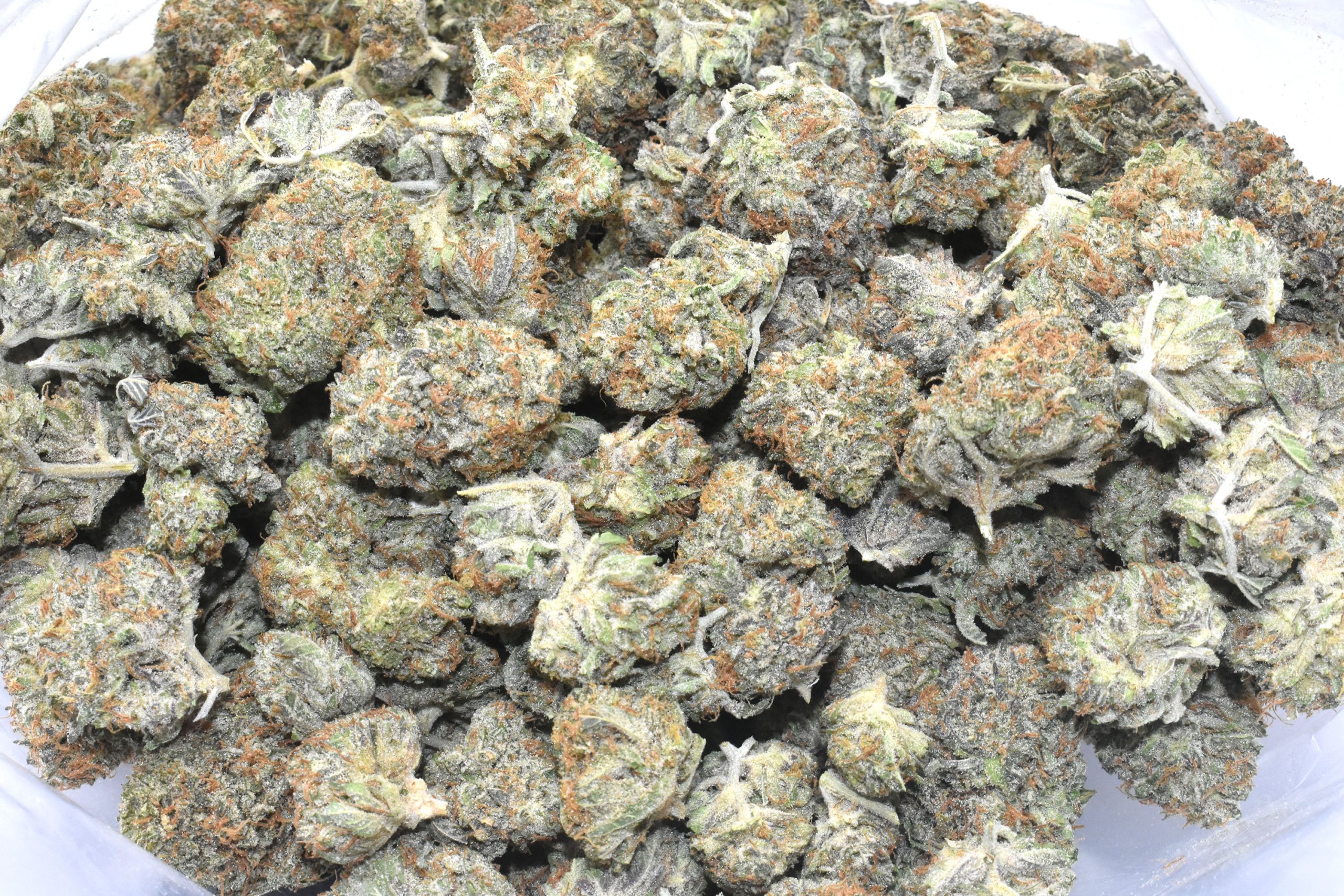 buy-pineapple-express-at-www.chronicfarms.cc-online-weed-dispensary
