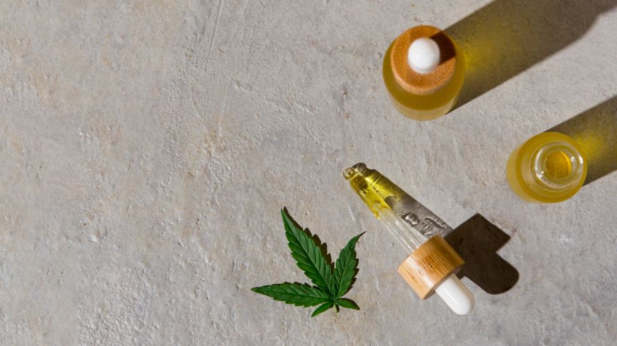 THC benefits are not only loved by medical patients - people who use THC oil recreationally enjoy these products because they can make them feel good