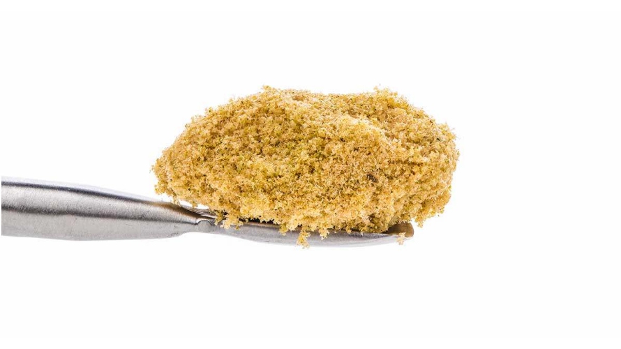 Since kief is oxidized, it is much darker in colour compared to trichomes (which can range from a brown to a light gold shade). 