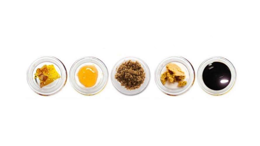 When it comes to solventless extraction, we can further categorize the different types of cannabis concentrates into: