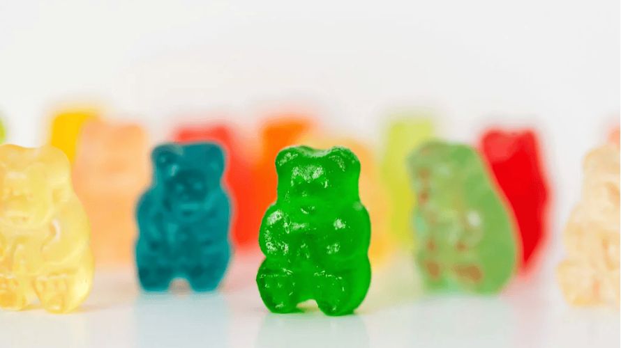 While gummies offer a delightful experience, their therapeutic potential is far-reaching. These small wonders can help with different health issues and provide many advantages.