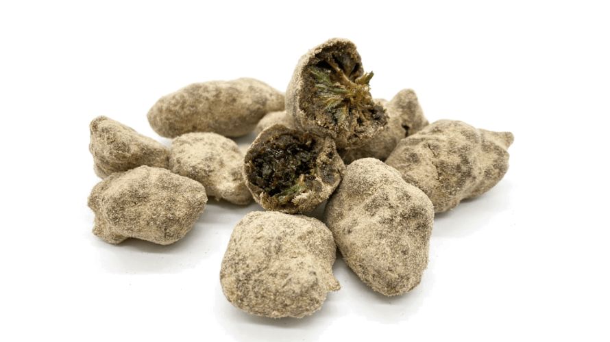 The effects of moon rock weed are notorious for their amplified intensity, mainly due to the high concentration of THC.