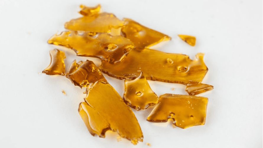 When it comes to buying cheap shatter in Canada, the trick is finding a reliable online weed dispensary that offers high-quality cannabis products at the lowest prices.