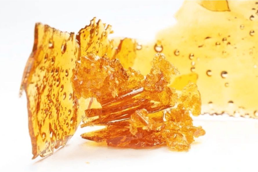Looking for high-quality cheap shatter online in Canada? This article discusses shatter weed, the top 5 deals and where to buy premium but cheap shatter