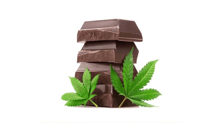 While we’ll discuss chocolate edibles in this section, most of these benefits also apply to other forms of weed edibles.