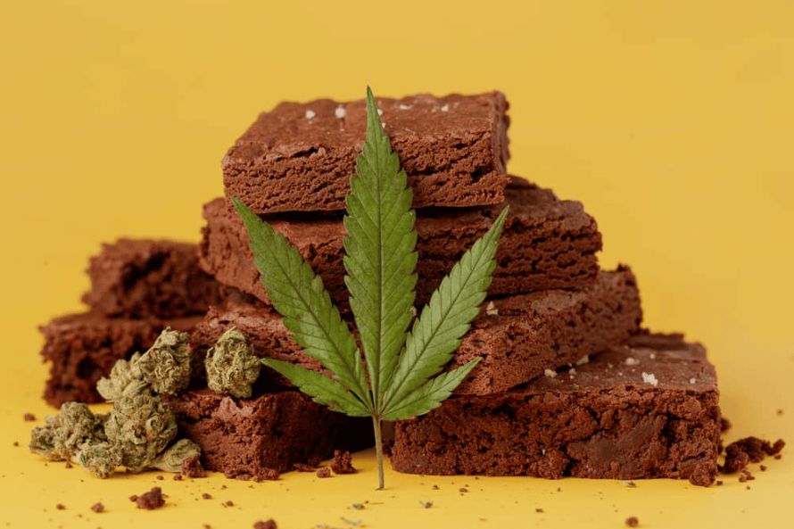 Weed chocolate edibles are chocolate products that have been infused with pot. They are tasty & potent. Buy edibles online & enjoy prompt delivery.