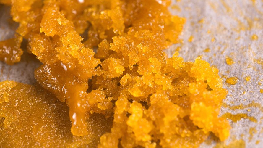 There are several ways to consume live resin Canada. Each method offers a unique experience in terms of convenience, onset time and duration of effects. 