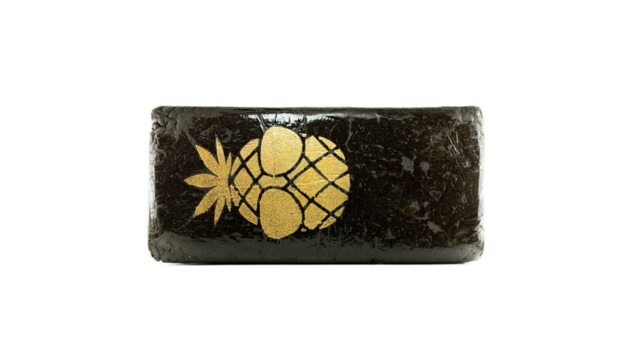 Pineapple Hash is made from the resin harvested from the cannabis plant. It comes in a dark green and brown colour. 