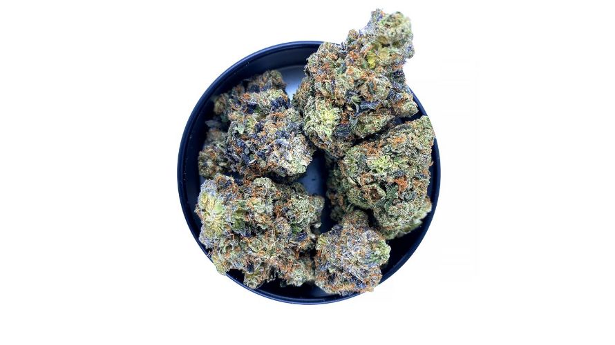 The El Chapo OG strain is a powerful Indica strain with approximately 70% Indica and 30% Sativa genetics. 